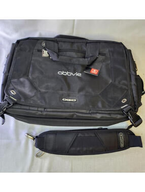 OGIO Corporate City Corp 711207 Black Nylon Briefcase for 17" Laptop